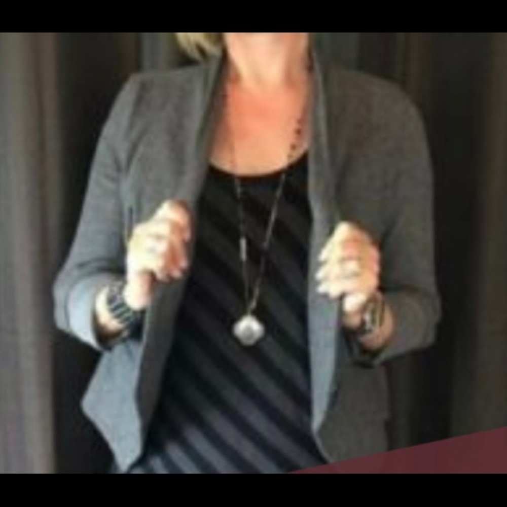 CAbi Align Tank - Picture 3 of 8